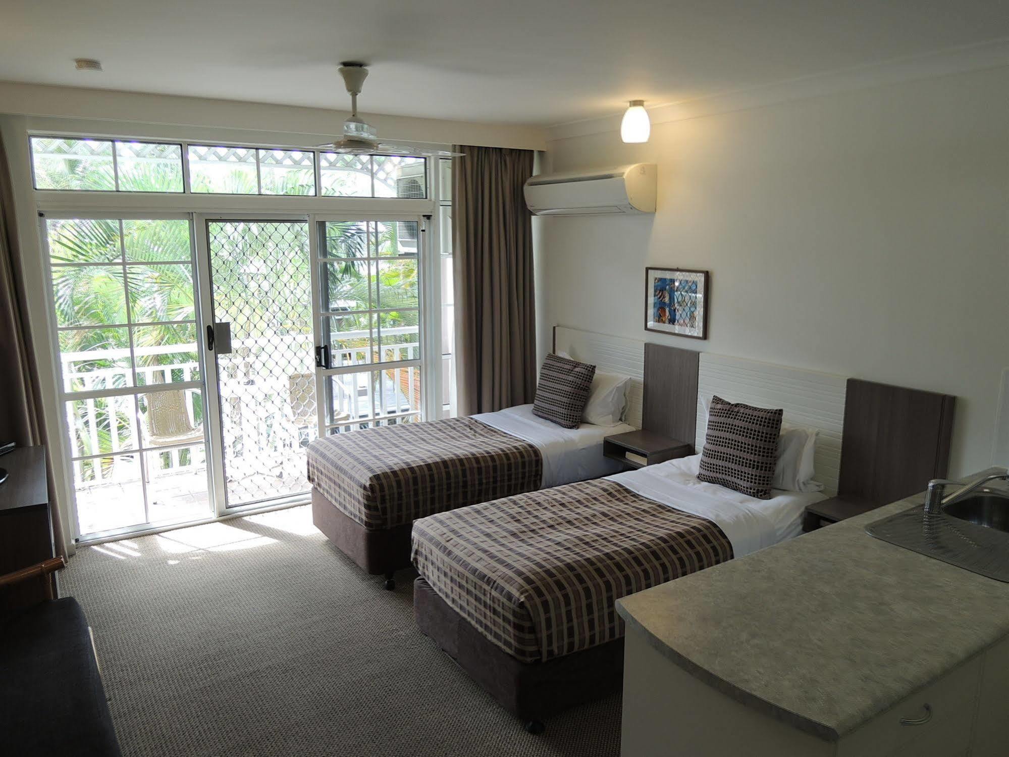 Motel Reef Palms Cairns Exterior foto